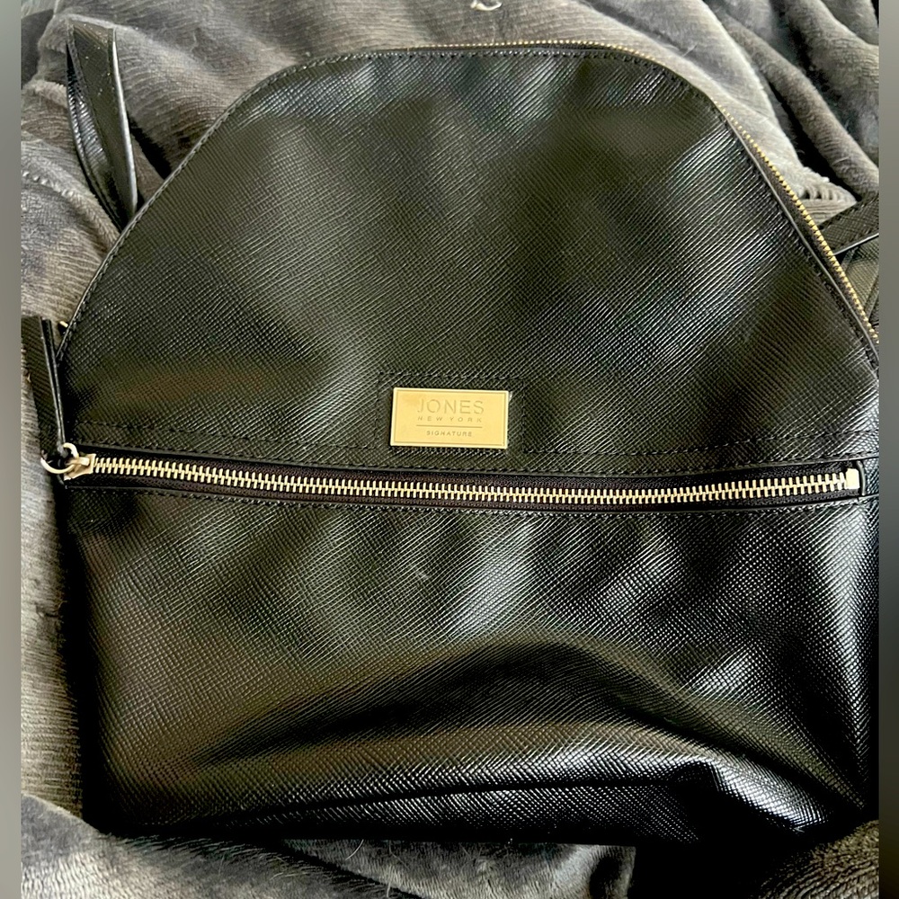 Black jones back pack
